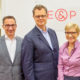 Harald Katzmair beim E&P Business Breakfast mit den beiden Geschäftsführern Axel Zuschmann und Nicole Bäck-Knapp