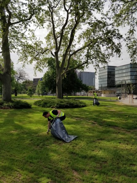 20 Jahre 20 Taten, Frühjahrsputz Schweizergarten